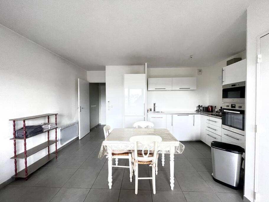 Spacieux T2 + Parking A 5 Min D'Aix Apartamento Aix-en-Provence Exterior foto